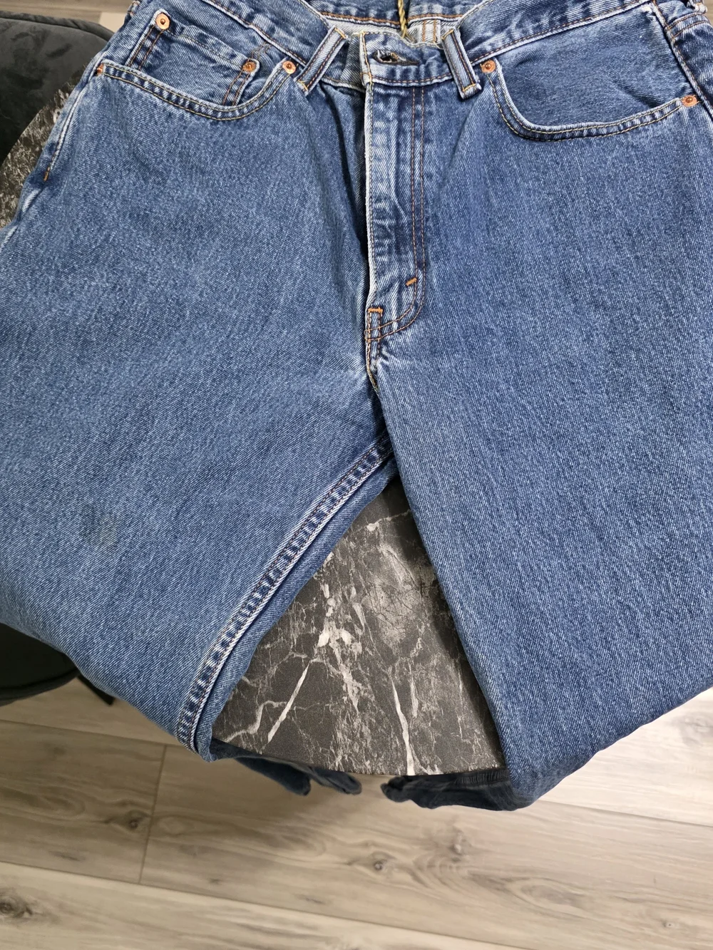 Levi's Men's Blue Denim Jeans 34/30-550 Jeans